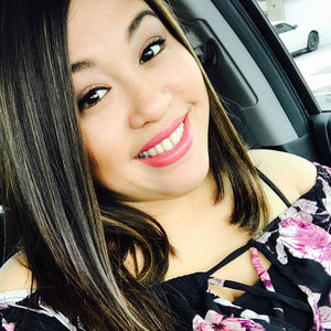 Meet your Posher, Valerie